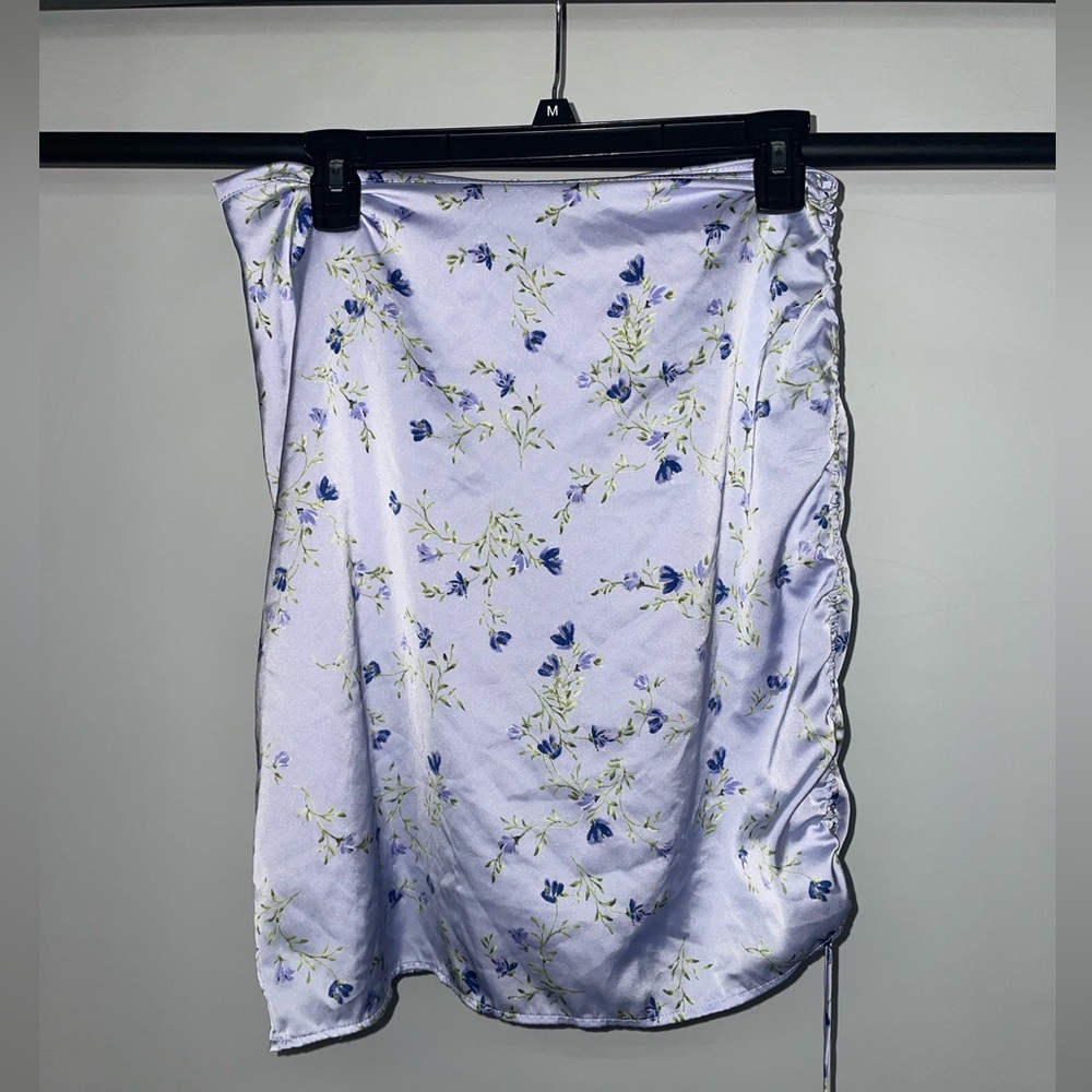 Forever 21 Silk Floral Lavender Mini Skirt